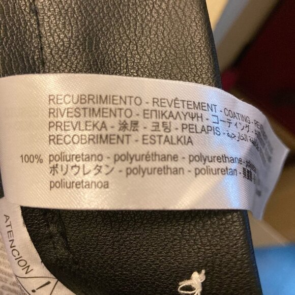 ZARA Sz M Faux Leather PVC High Rise Ankle Zipper Raw Hem  Slim Leg Pants - Picture 6 of 9